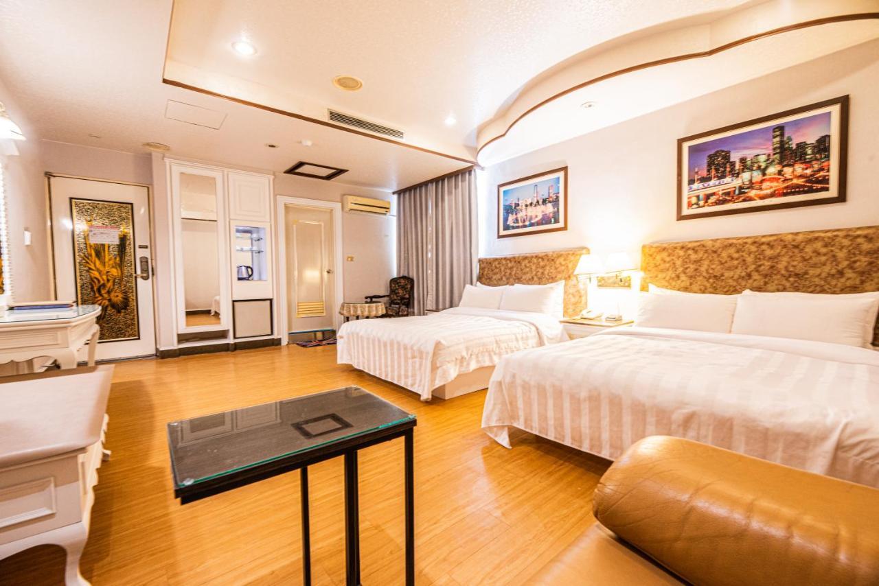 Wenpin Hotel - Pier 2 Гаосюн Экстерьер фото