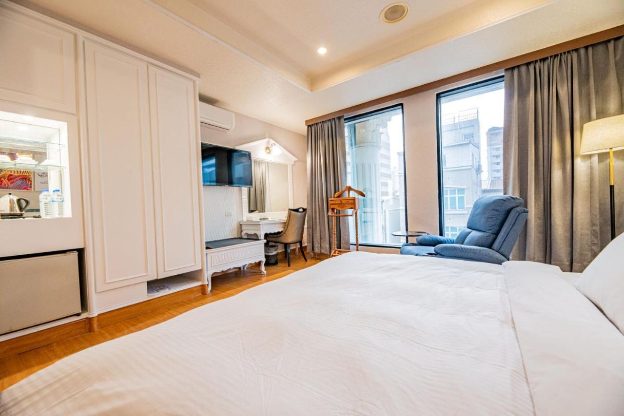 Wenpin Hotel - Pier 2 Гаосюн Экстерьер фото